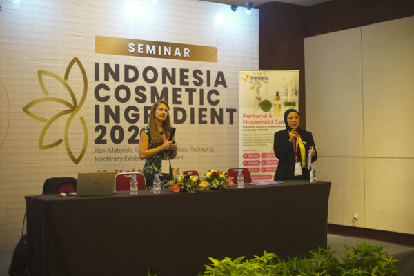 BASF Regional Marketing for Asia Pasific "Samantha Tron" giving a seminar at ICI 2024